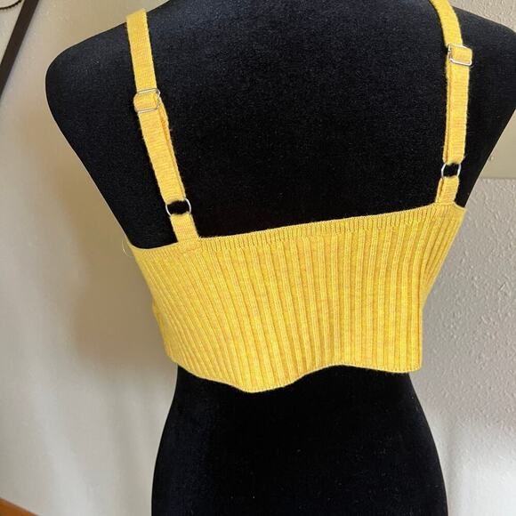 Wild Fable bra-like knit top, yellow, women's size XL - Picture 2 of 8